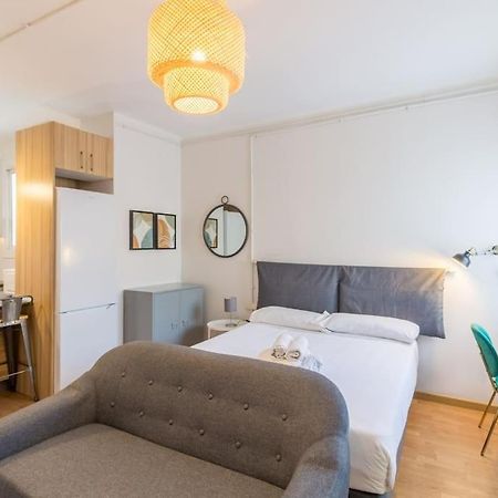 Bebarceloner Sant Andreu Apartments - Studio Esterno foto