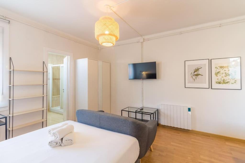 Bebarceloner Sant Andreu Apartments - Studio Esterno foto
