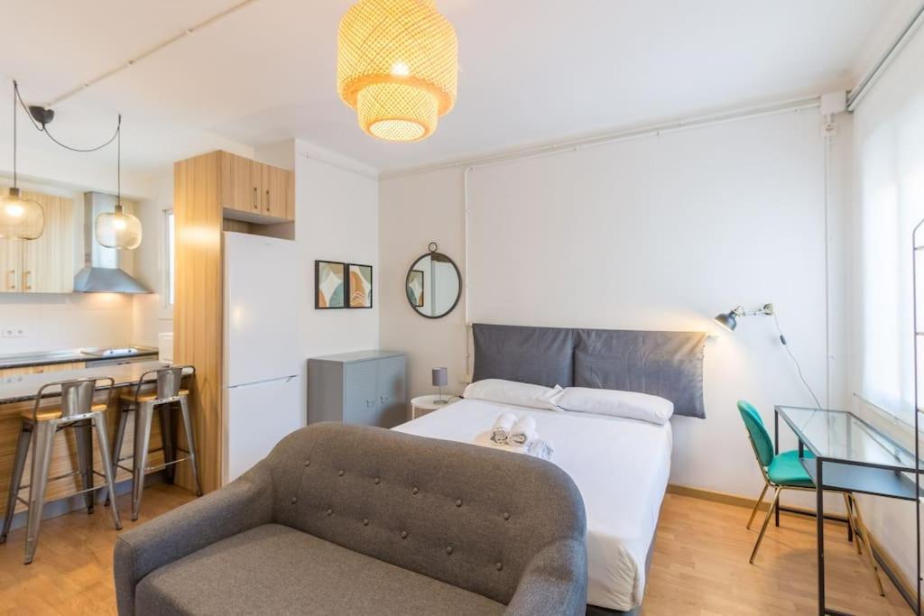 Bebarceloner Sant Andreu Apartments - Studio Esterno foto