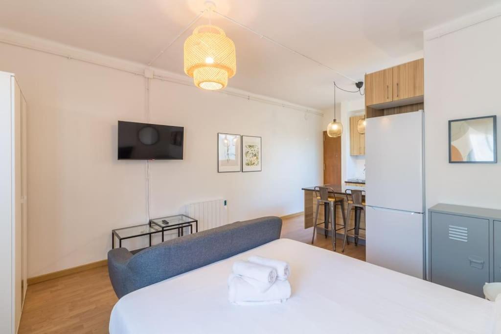 Bebarceloner Sant Andreu Apartments - Studio Esterno foto